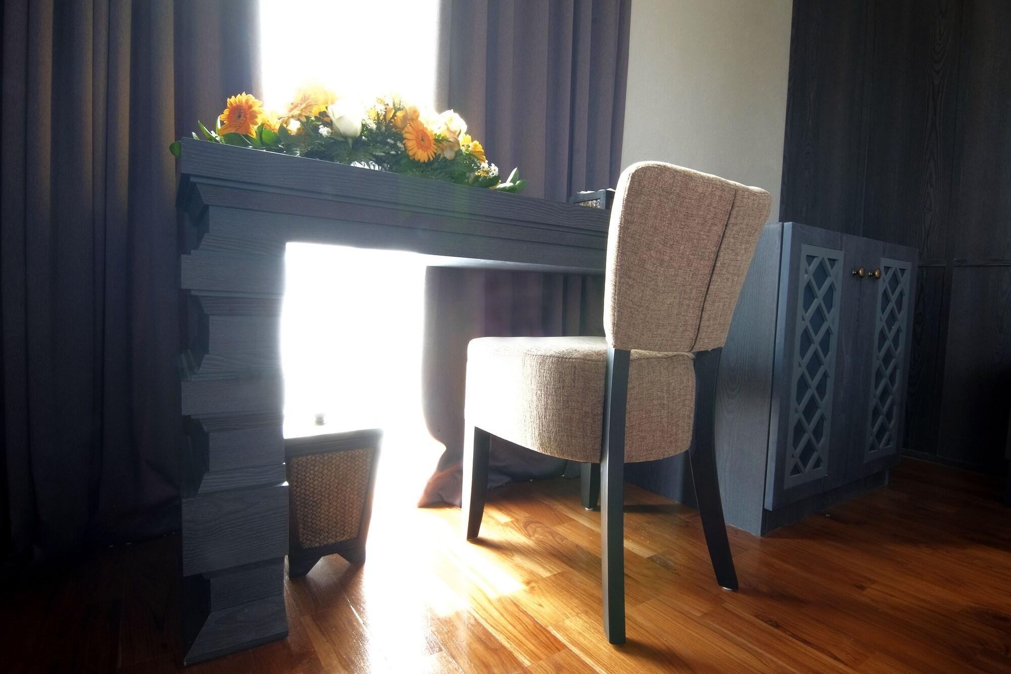 Tapae Gate Villa Чиангмай Екстериор снимка