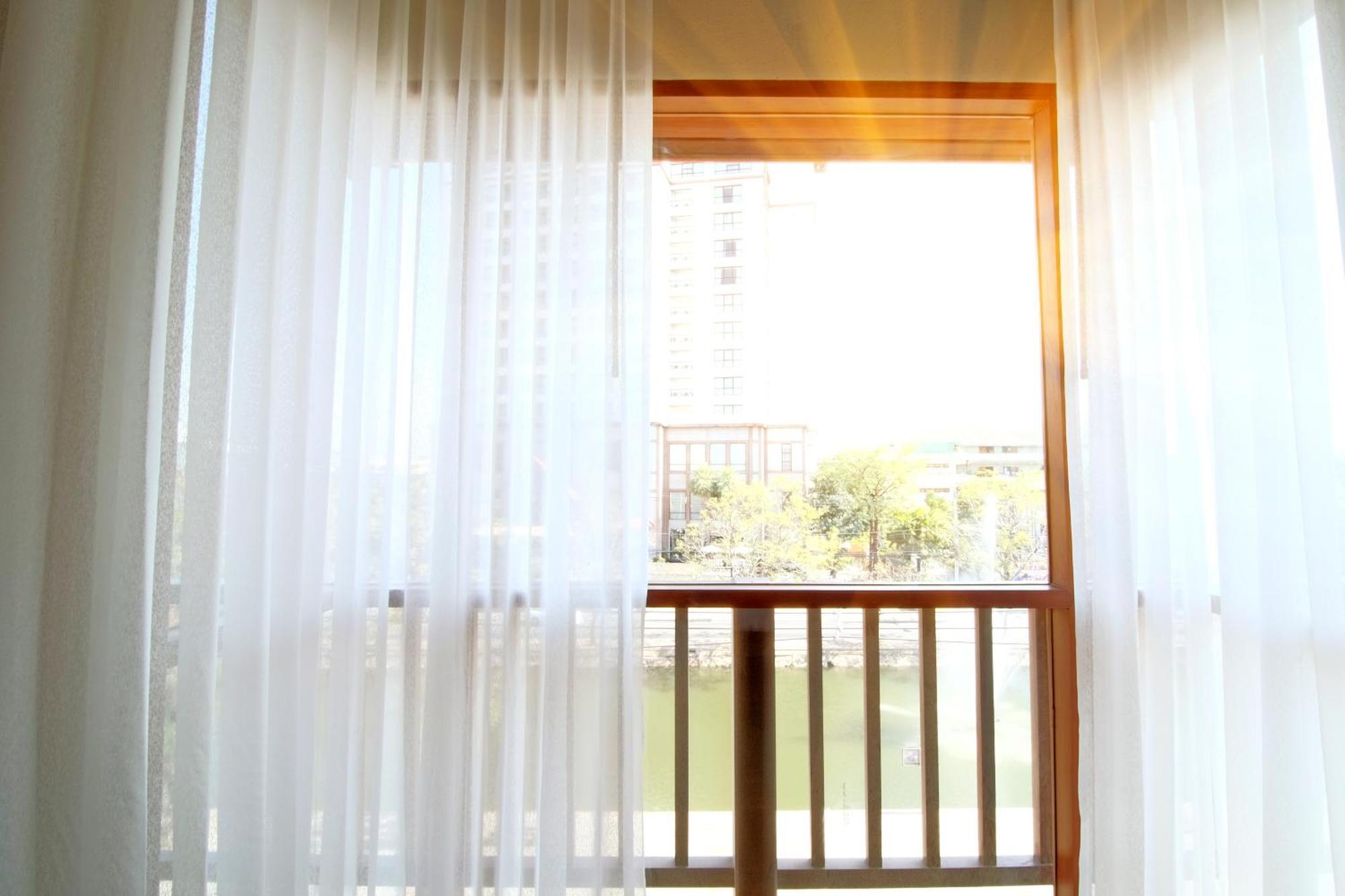 Tapae Gate Villa Чиангмай Стая снимка