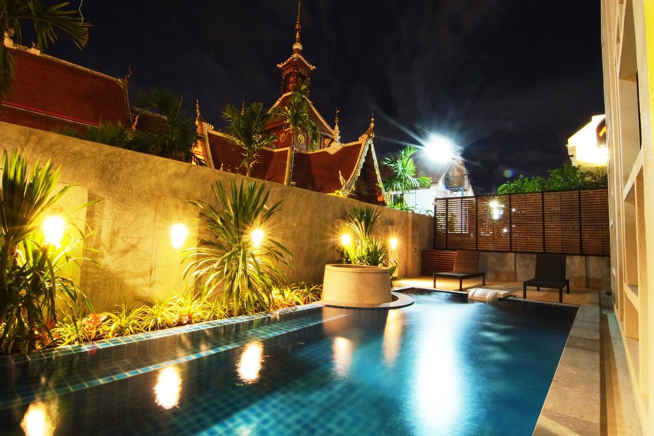 Tapae Gate Villa Чиангмай Екстериор снимка